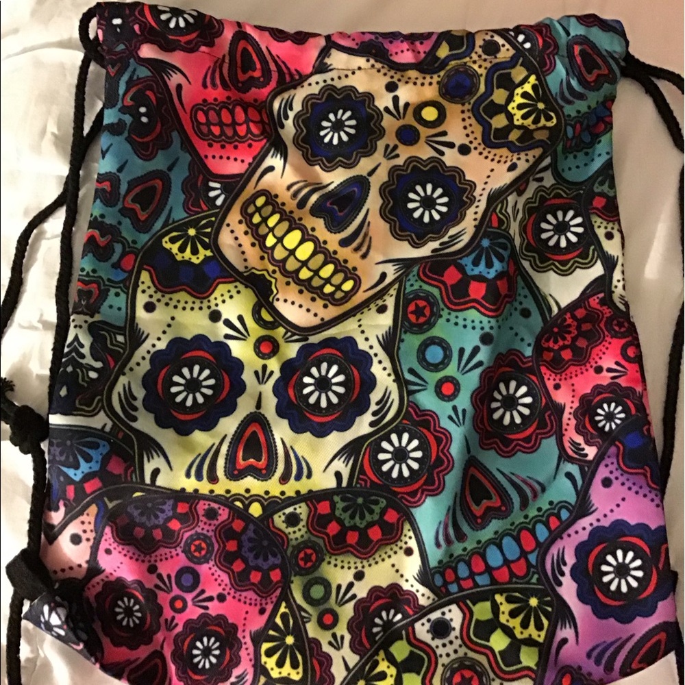 Skull drawstring bag